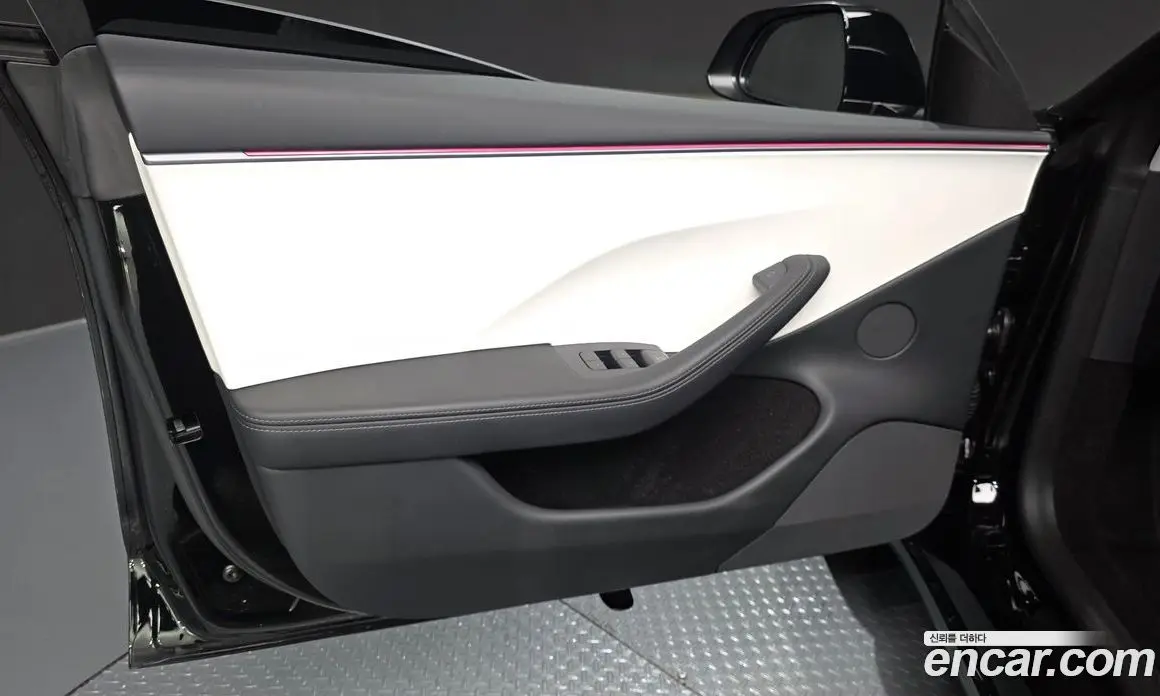Tesla Model 3 2025 0.2 автомат (гидро), фото 14