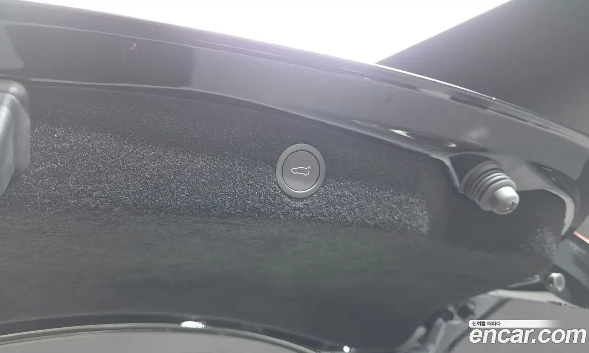 Tesla Model 3 2025 0.2 автомат (гидро), фото 32