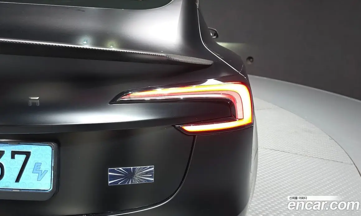 Tesla Model 3 2025 0.2 автомат (гидро), фото 9