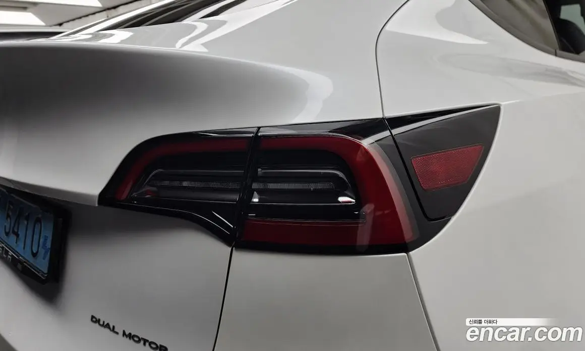 Tesla Model Y 2021 0.2 автомат (гидро), фото 9