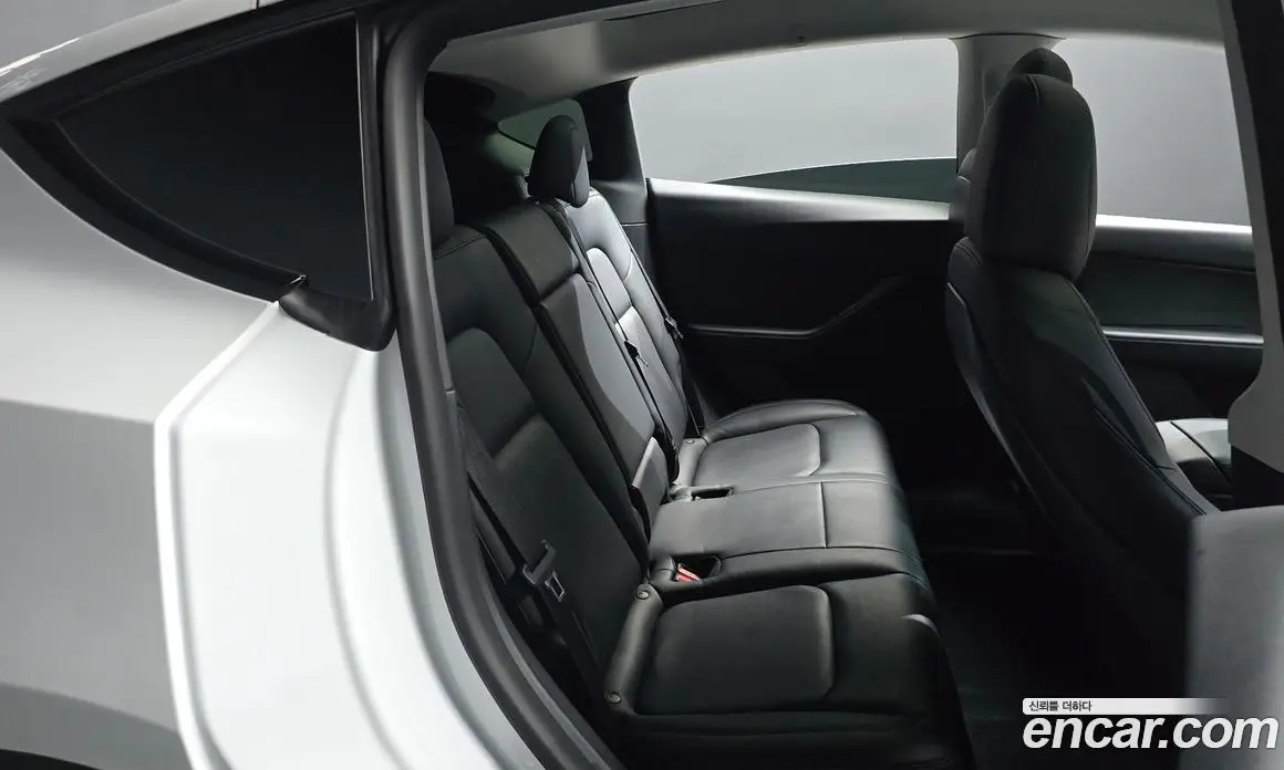 Tesla Model Y 2022 0.2 автомат (гидро), фото 17