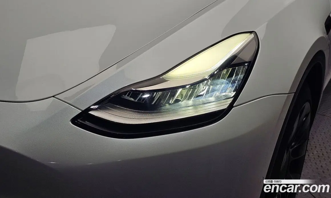 Tesla Model Y 2022 0.2 автомат (гидро), фото 8