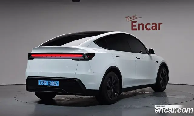 Tesla Model Y, 2025, 11 167 км