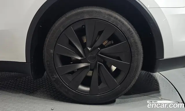Tesla Model Y 2025 0.2 автомат (гидро), миниатюра 6