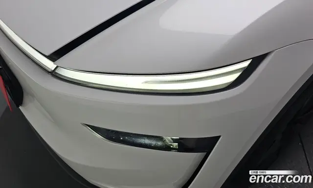 Tesla Model Y 2025 0.2 автомат (гидро), миниатюра 7