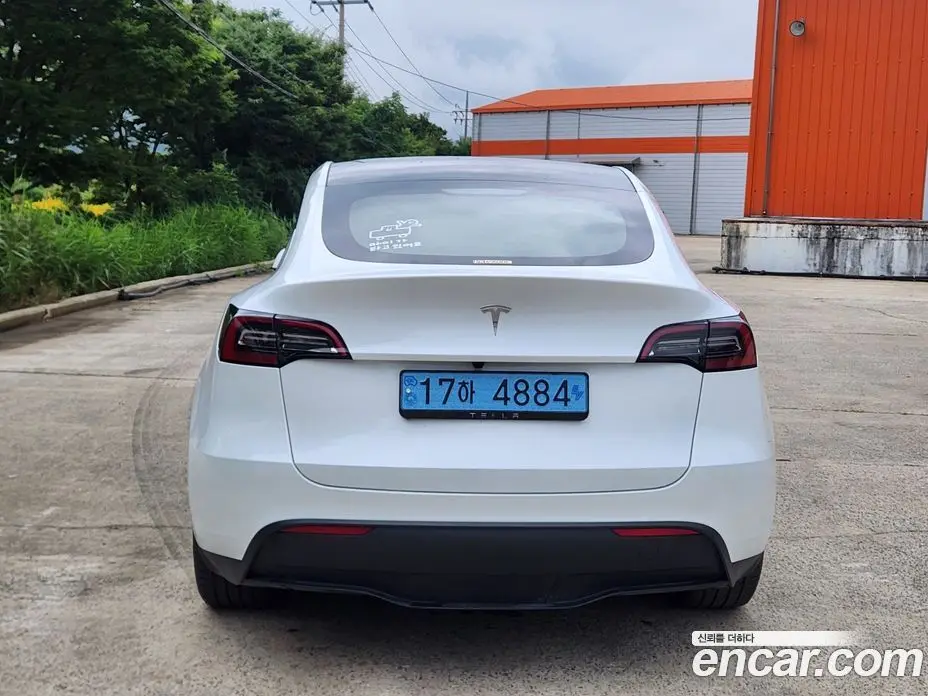 Tesla Model Y 2025 автомат (гидро), фото 4