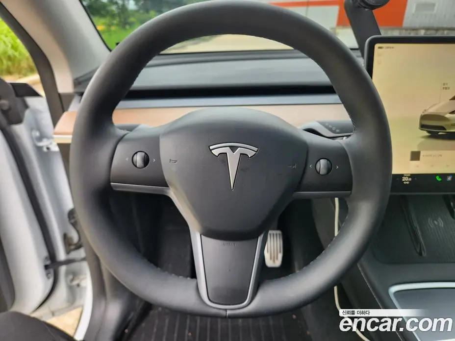 Tesla Model Y 2025 автомат (гидро), фото 8
