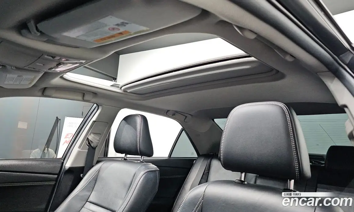 Toyota Camry 2016 2.5 автомат (гидро), фото 19