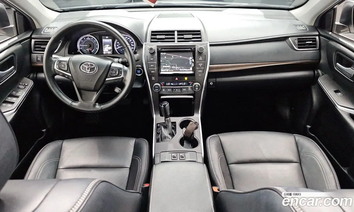 Toyota Camry 2016 2.5 автомат (гидро), фото 7