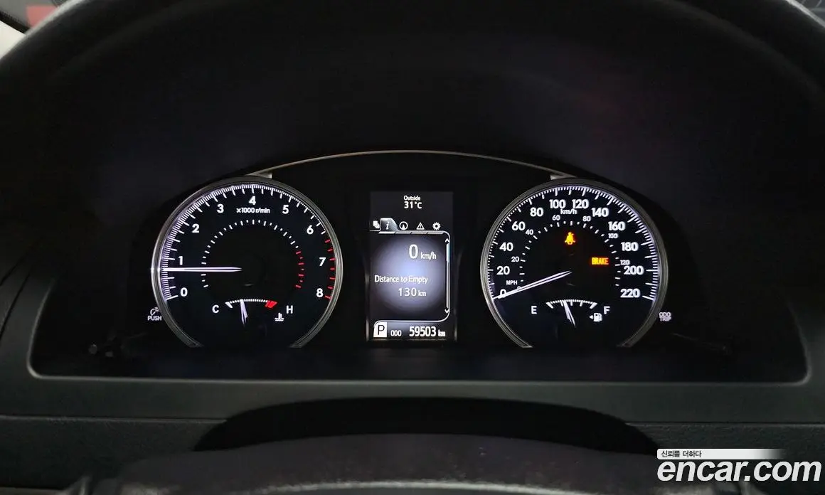 Toyota Camry 2016 2.5 автомат (гидро), фото 8