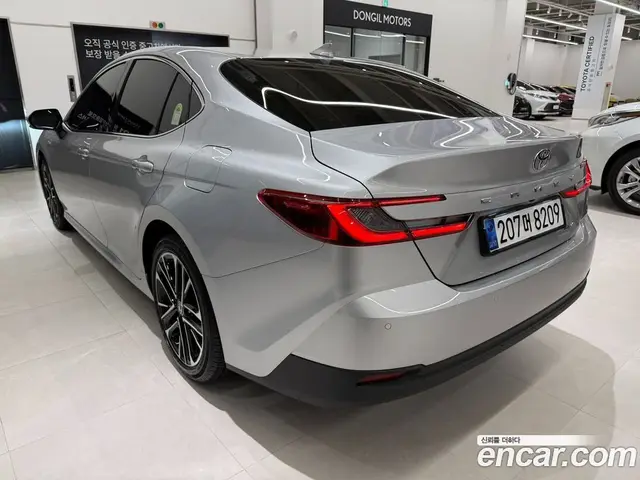 Toyota Camry 2025 2.5 автомат (вариатор), миниатюра 2