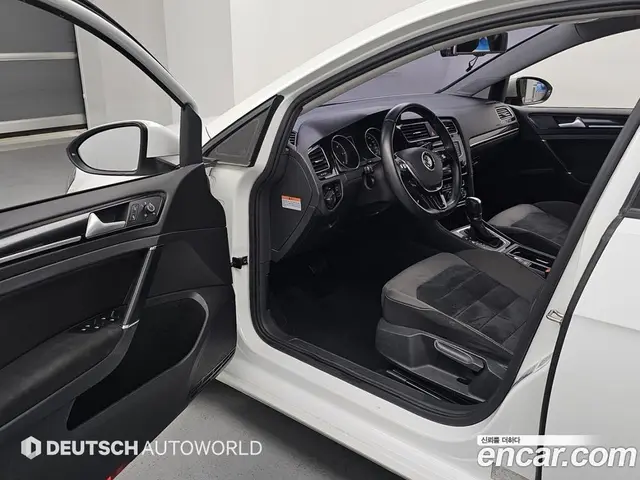 Volkswagen Golf 2015 1.6 автомат (гидро), миниатюра 11