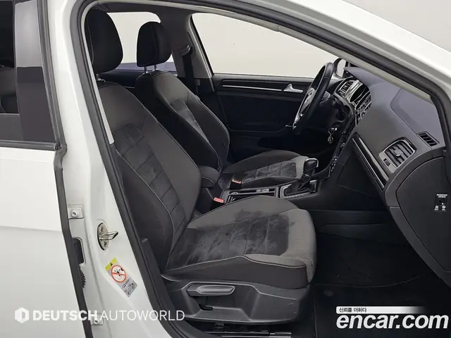 Volkswagen Golf 2015 1.6 автомат (гидро), миниатюра 10