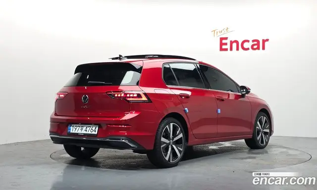 Volkswagen Golf 2025 2.0 автомат (гидро), миниатюра 2