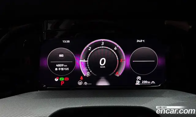 Volkswagen Golf 2025 2.0 автомат (гидро), миниатюра 11
