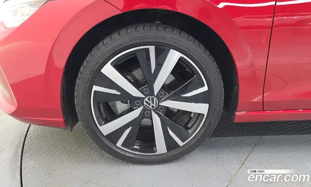 Volkswagen Golf 2025 2.0 автомат (гидро), миниатюра 5