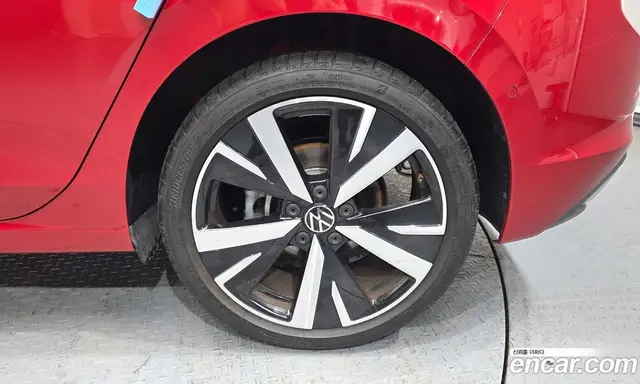 Volkswagen Golf 2025 2.0 автомат (гидро), миниатюра 7