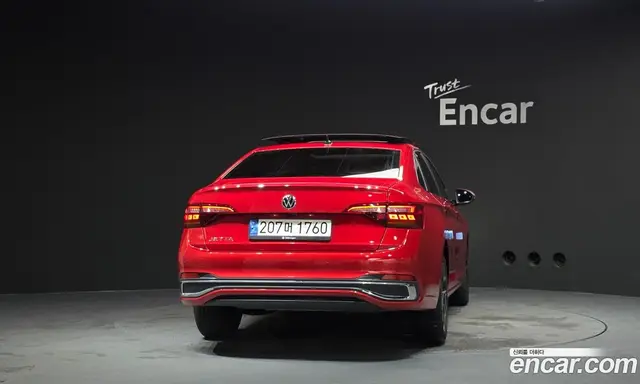 Volkswagen Jetta 2023 1.5 автомат (гидро), миниатюра 4