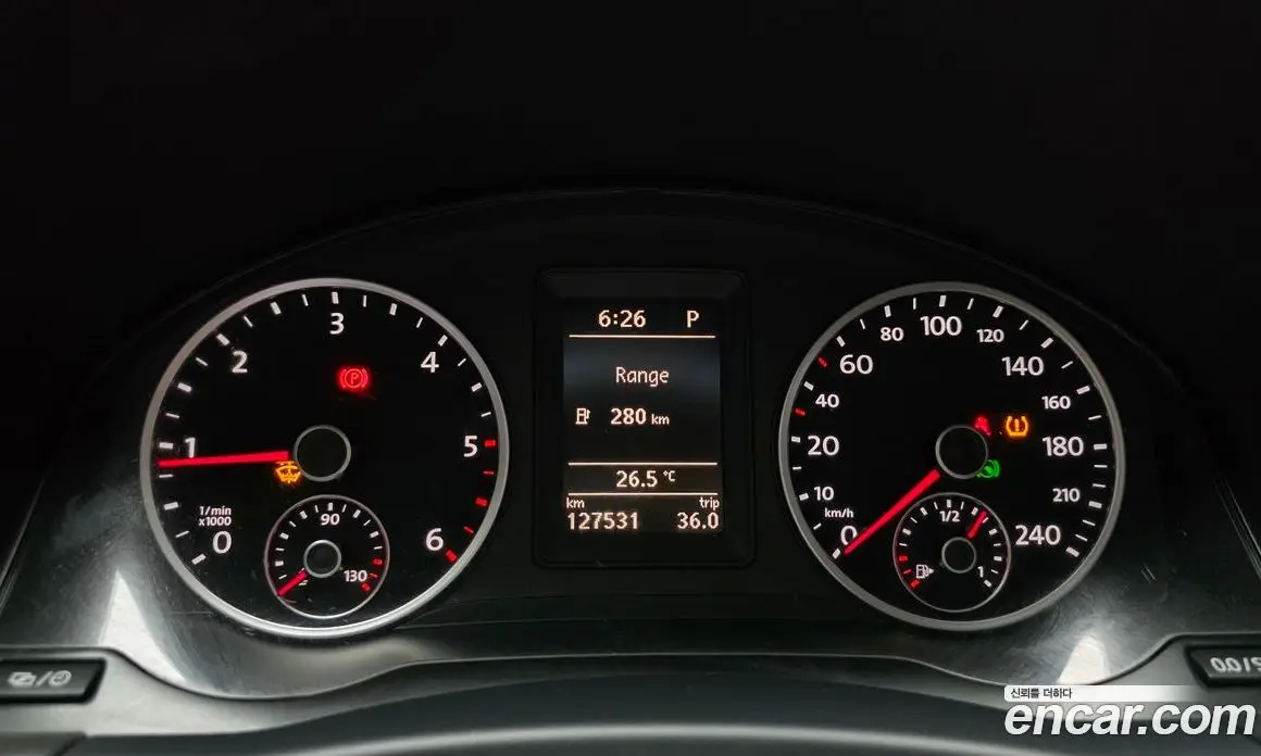Volkswagen Tiguan 2014 2.0 автомат (гидро), фото 8