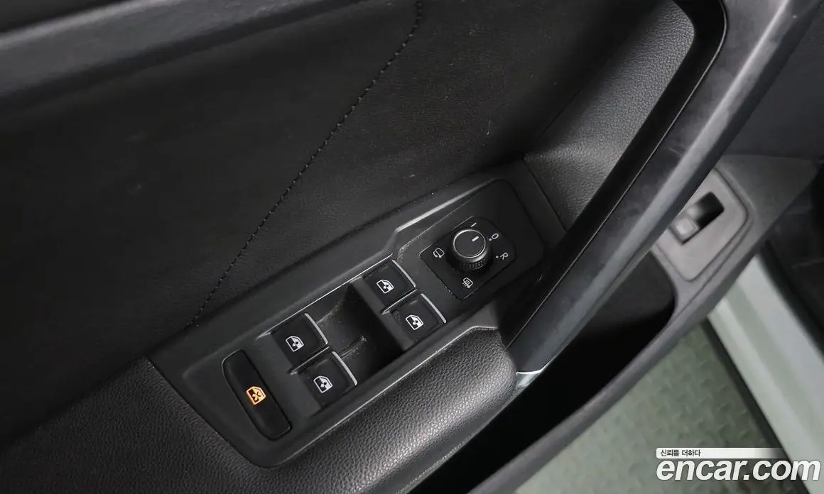 Volkswagen Tiguan 2018 2.0 автомат (гидро), фото 18