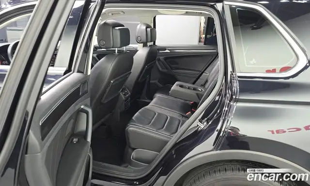 Volkswagen Tiguan 2020 2.0 автомат (гидро), миниатюра 11