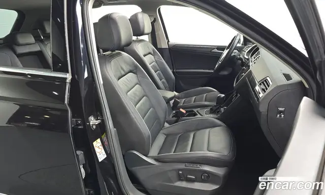 Volkswagen Tiguan 2020 2.0 автомат (гидро), миниатюра 12