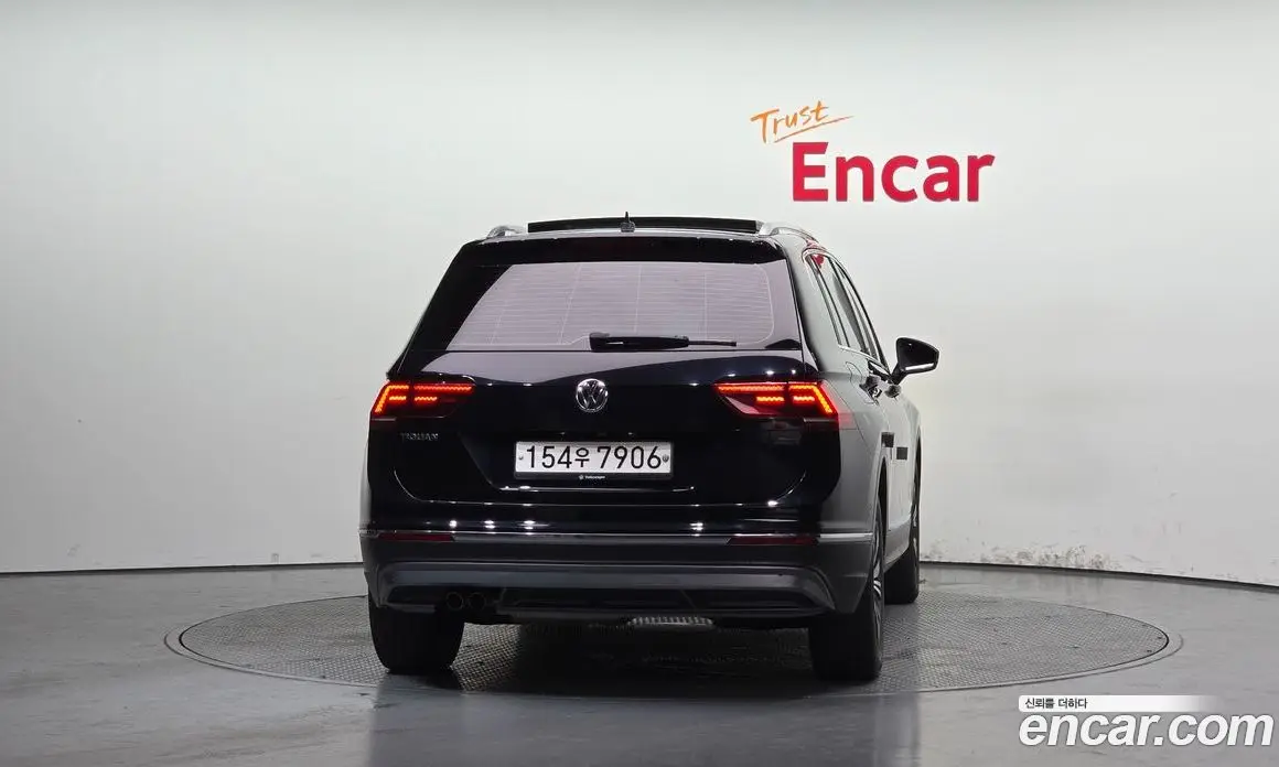 Volkswagen Tiguan 2020 2.0 автомат (гидро), фото 4