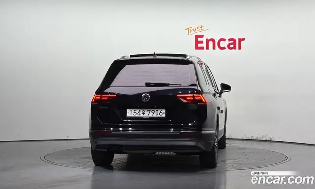 Volkswagen Tiguan 2020 2.0 автомат (гидро), миниатюра 4