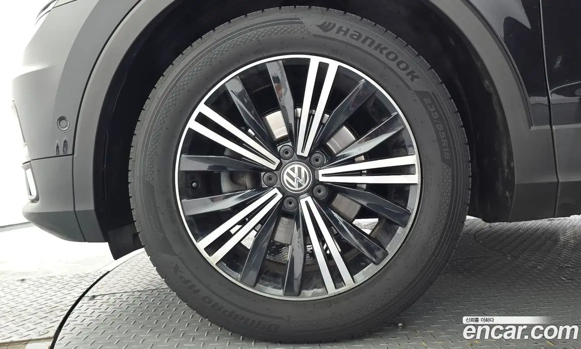 Volkswagen Tiguan 2020 2.0 автомат (гидро), фото 5
