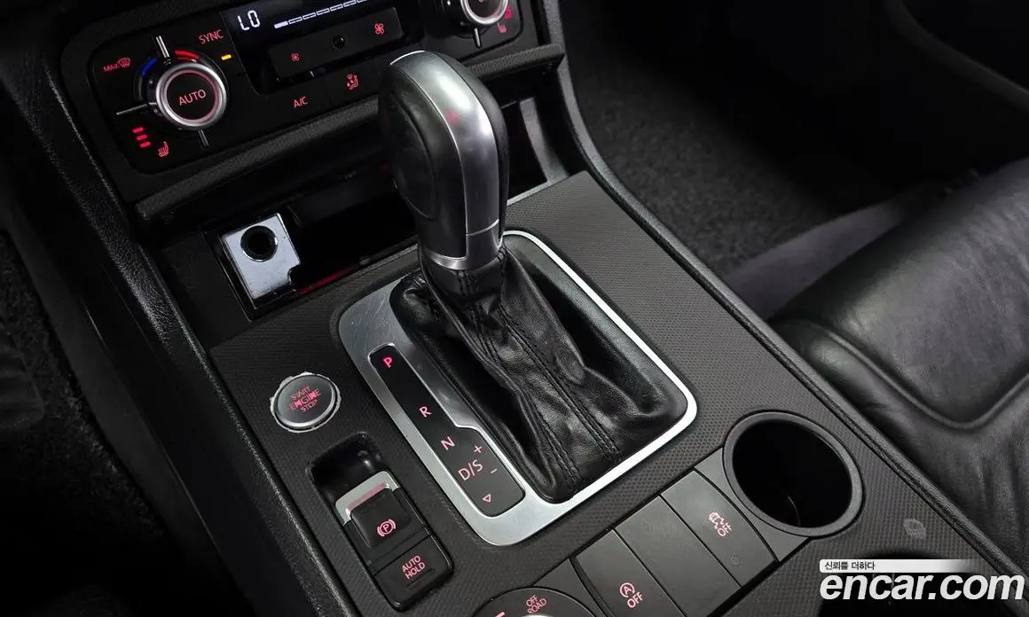 Volkswagen Touareg 2014 3.0 автомат (гидро), фото 9