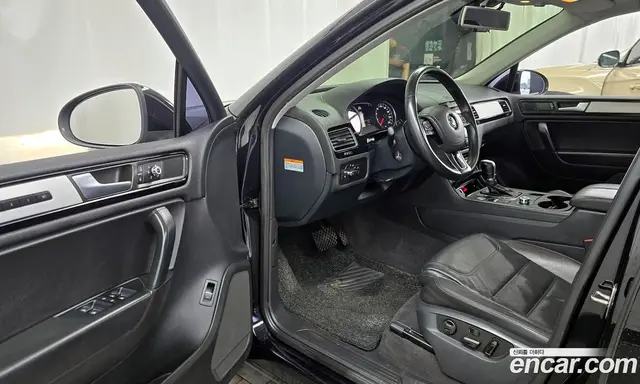 Volkswagen Touareg 2014 3.0 автомат (гидро), миниатюра 10