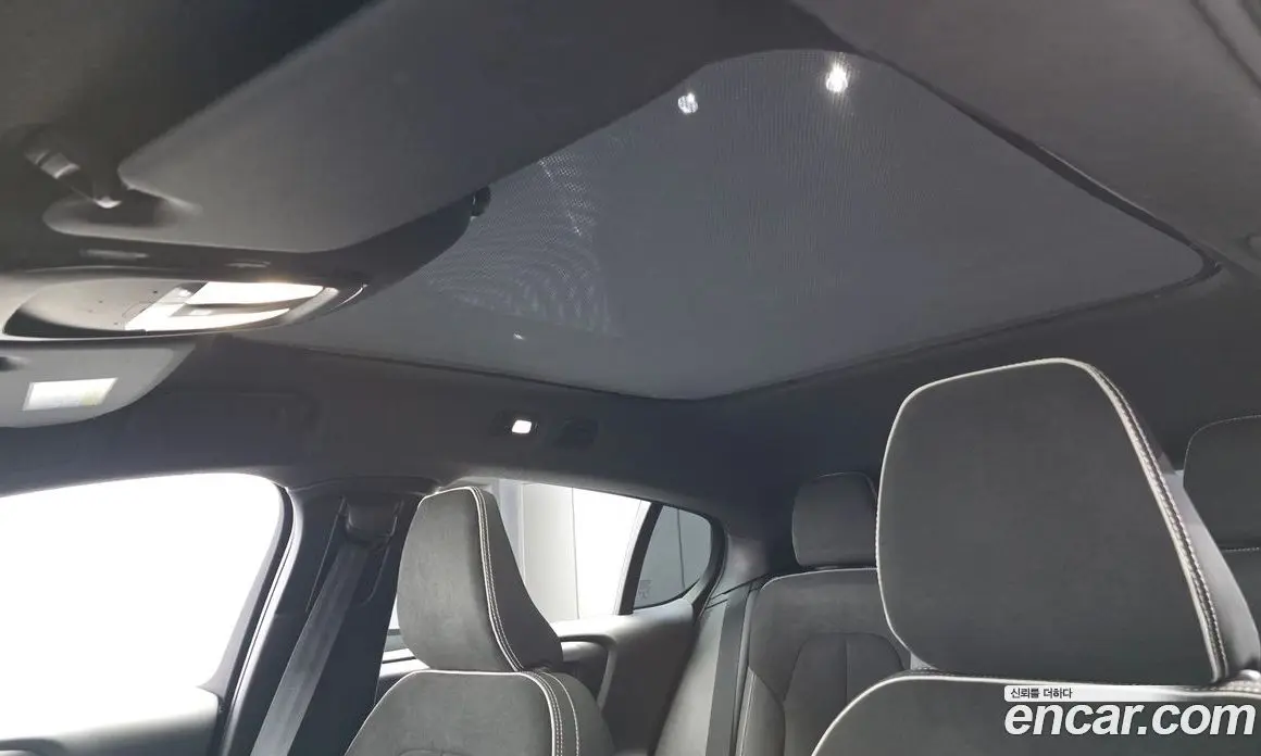 Volvo C40 2022 0.2 автомат (гидро), фото 23
