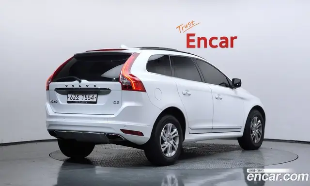 Volvo XC60 2017 2.0 автомат (гидро), миниатюра 2