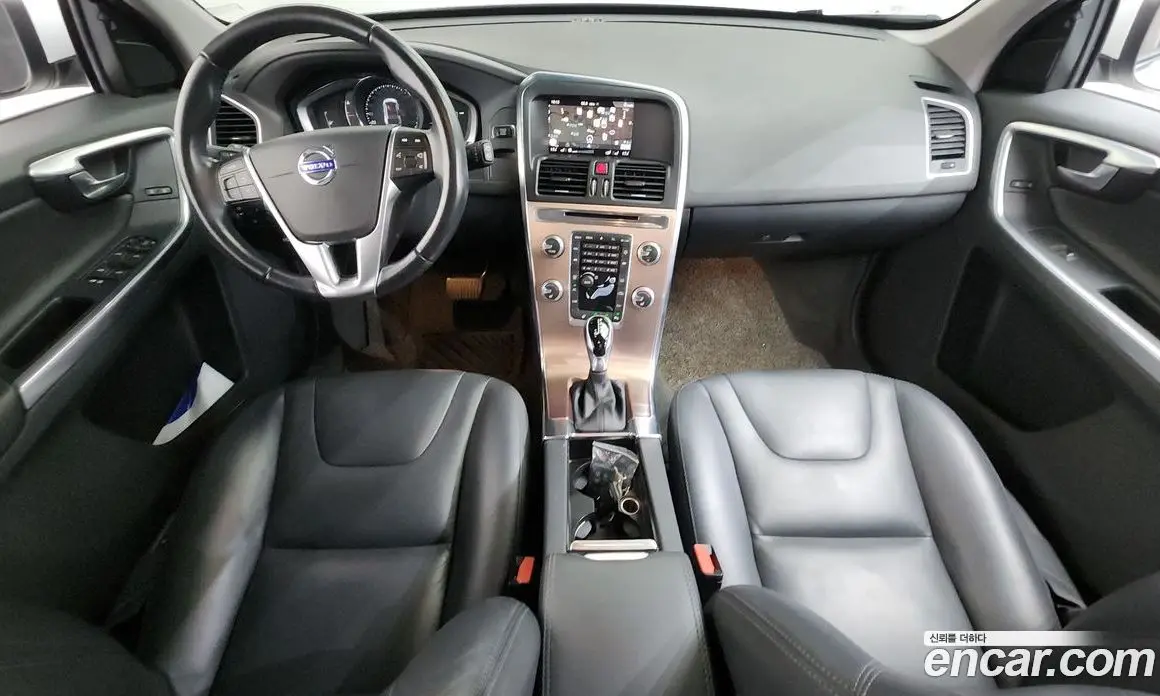 Volvo XC60 2017 2.0 автомат (гидро), фото 7