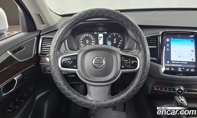 Volvo XC90 2018 2.0 автомат (гидро), миниатюра 12