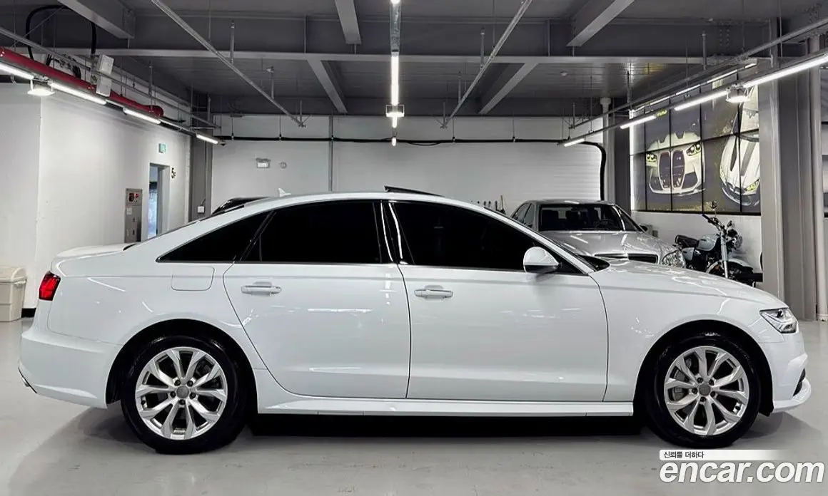 Audi A6 2018 2.0 автомат (гидро), фото 5