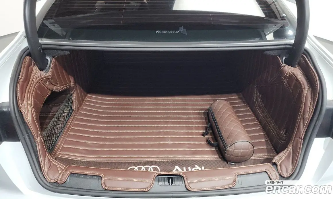 Audi A6 2020 2.0 автомат (гидро), фото 17