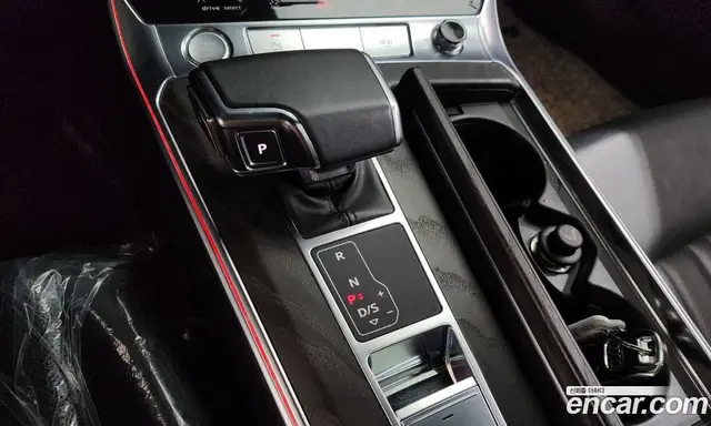 Audi A6 2020 2.0 автомат (гидро), миниатюра 9
