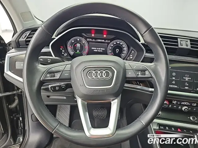 Audi Q3 2023 2.0 автомат (гидро), миниатюра 11