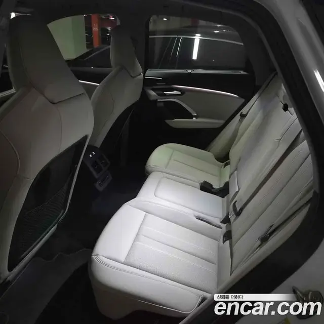 Audi Q5 2025 2.0 автомат (гидро), миниатюра 5