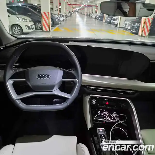 Audi Q5 2025 2.0 автомат (гидро), миниатюра 7