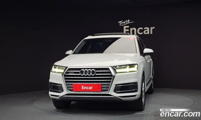 Audi Q7 2019 2.0 автомат (гидро), миниатюра 3