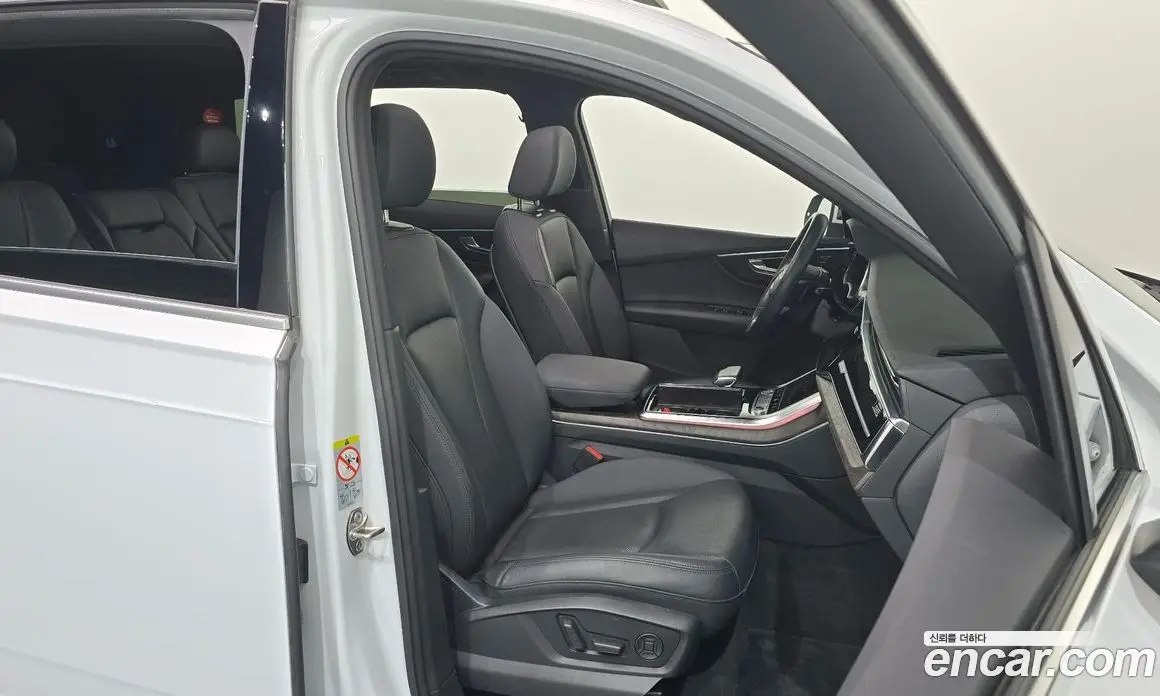 Audi Q7 2020 3.0 автомат (гидро), фото 16
