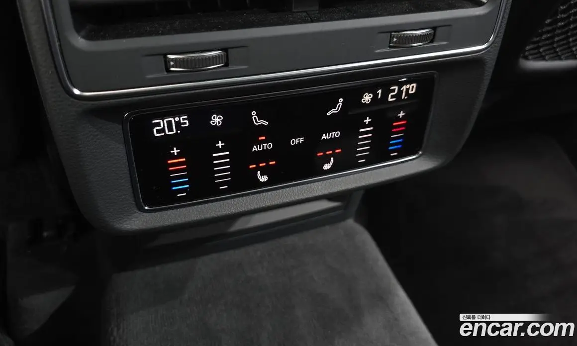Audi Q7 2020 3.0 автомат (гидро), фото 29