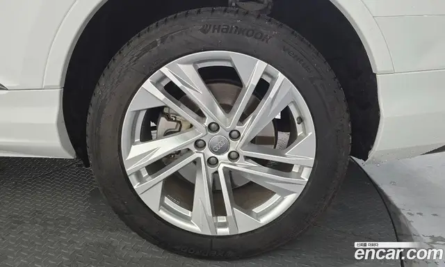 Audi Q7 2020 3.0 автомат (гидро), миниатюра 7