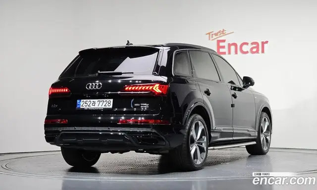 Audi Q7 2023 3.0 автомат (гидро), миниатюра 2