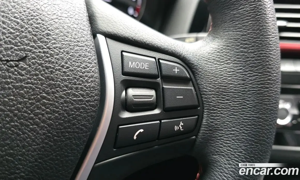 BMW 1 серия 2019 2.0 автомат (гидро), фото 24