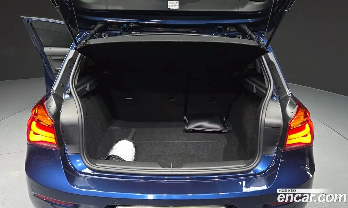 BMW 1 серия 2019 2.0 автомат (гидро), фото 26