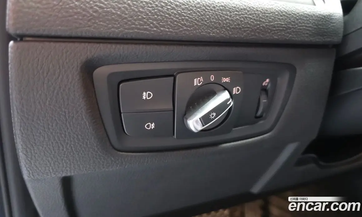 BMW 1 серия 2019 2.0 автомат (гидро), фото 28