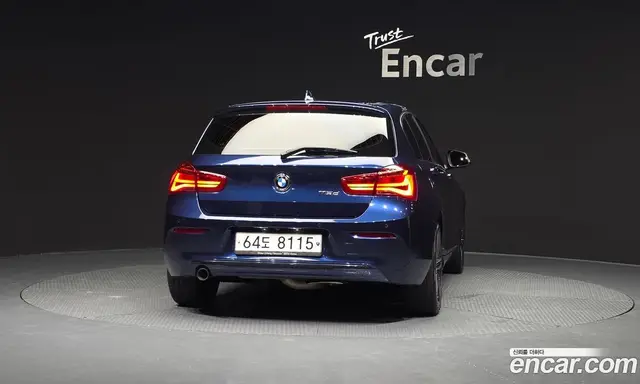 BMW 1 серия 2019 2.0 автомат (гидро), миниатюра 4